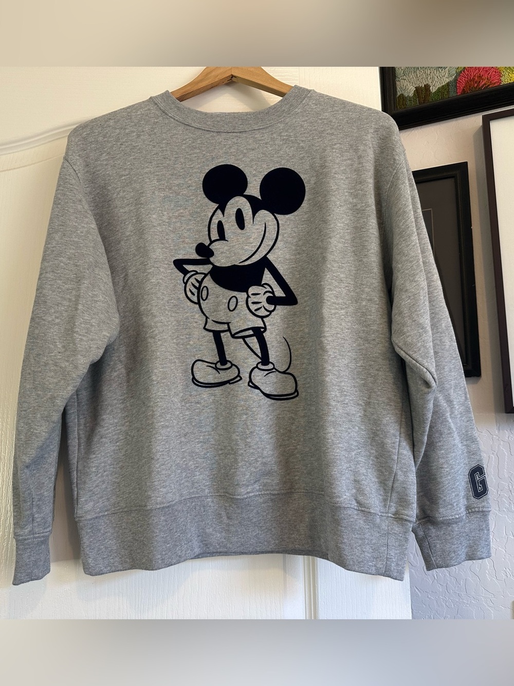GAP x Disney Mickey Mouse Sweatshirt. Size: Small
